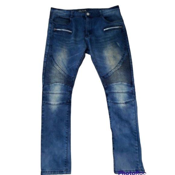 Chili Peppers CP~Men's Size 38~Dark Denim Slim Fit Jeans Distressed. - Picture 1 of 11
